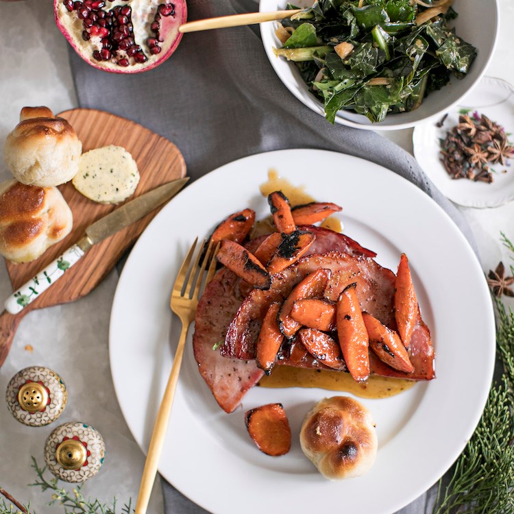 Picture of Holiday Spiced Rosemary Ham 