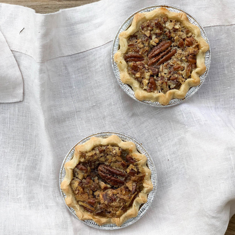 Picture of mini pecan pie (gf)