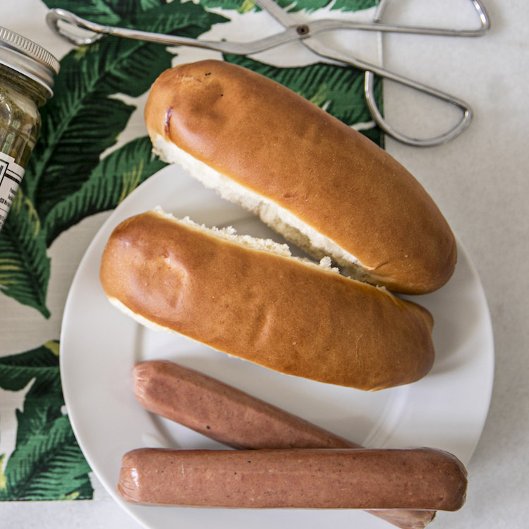 Picture of 6-pack hot dog buns